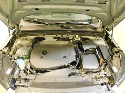 2025 Volvo XC40 Core Bright Theme CERTIFIED AWD