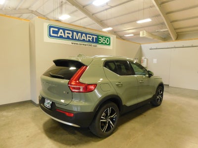 2025 Volvo XC40 Core Bright Theme CERTIFIED AWD