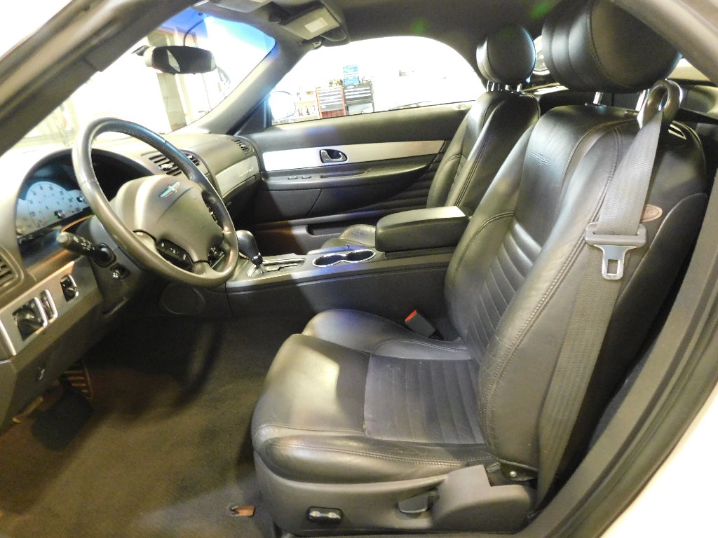 2002 Ford Thunderbird BASE