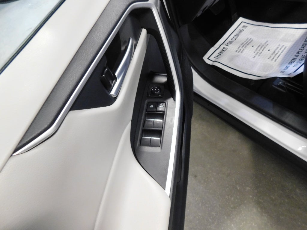 2025 Toyota RAV4 XLE AWD CERTIFIED